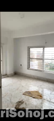 1500 sq ft commercial flat
